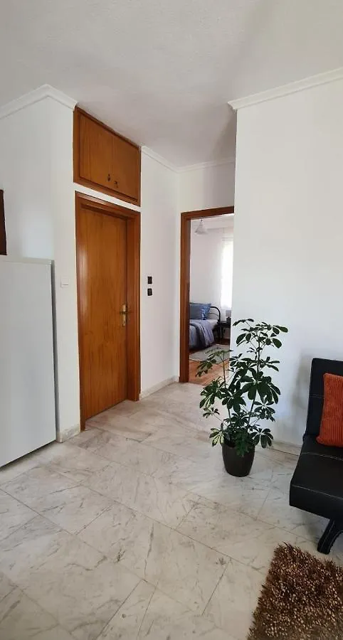 Fori'S Nest / Skg Apartment Thessaloniki Greece